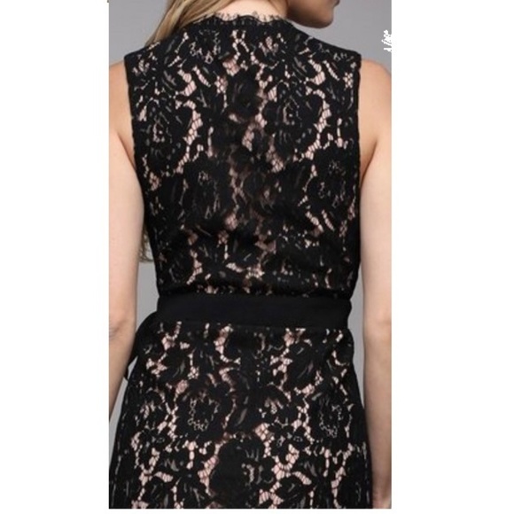 OVERLAP LACE MINI DRESS - Picture 2 of 4